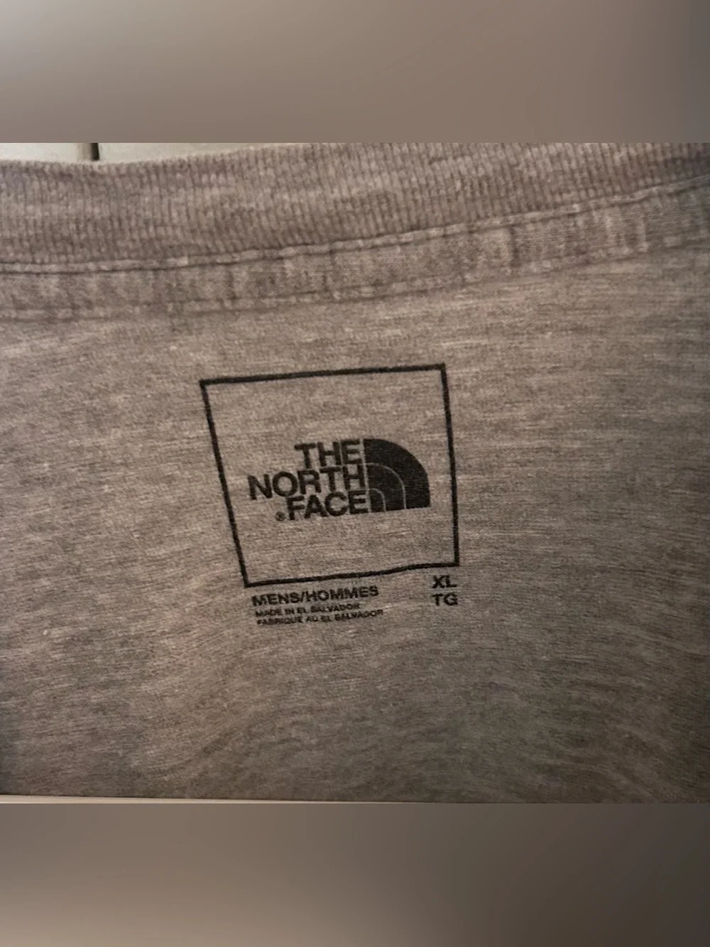 The North Face mens size XL long sleeve shirt